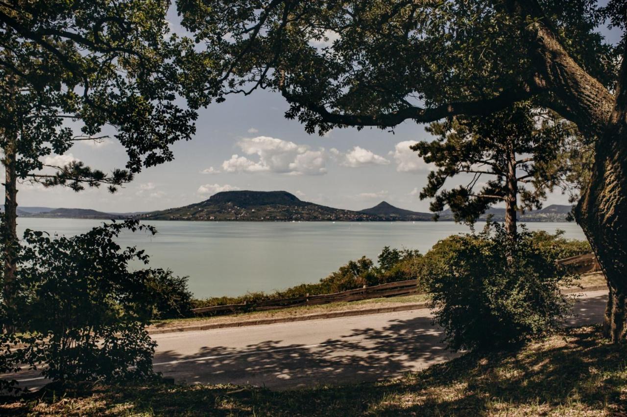 Setany Apartmanhaz Fonyód エクステリア 写真